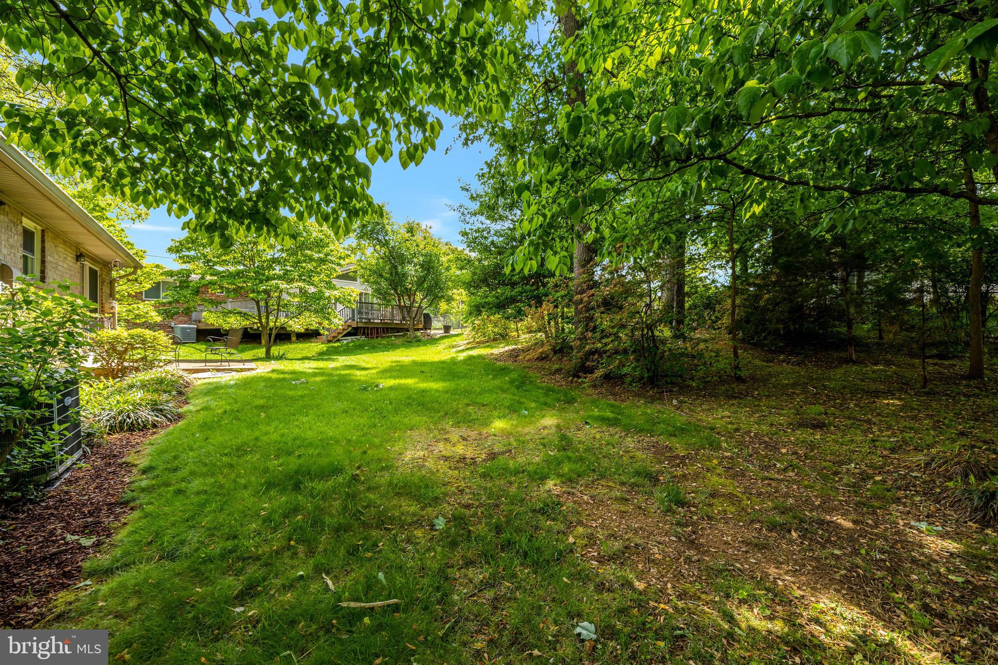 8803 KENILWORTH DRIVE