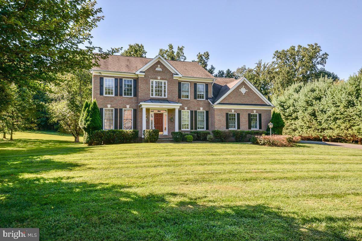 855 CHARWHIT COURT
