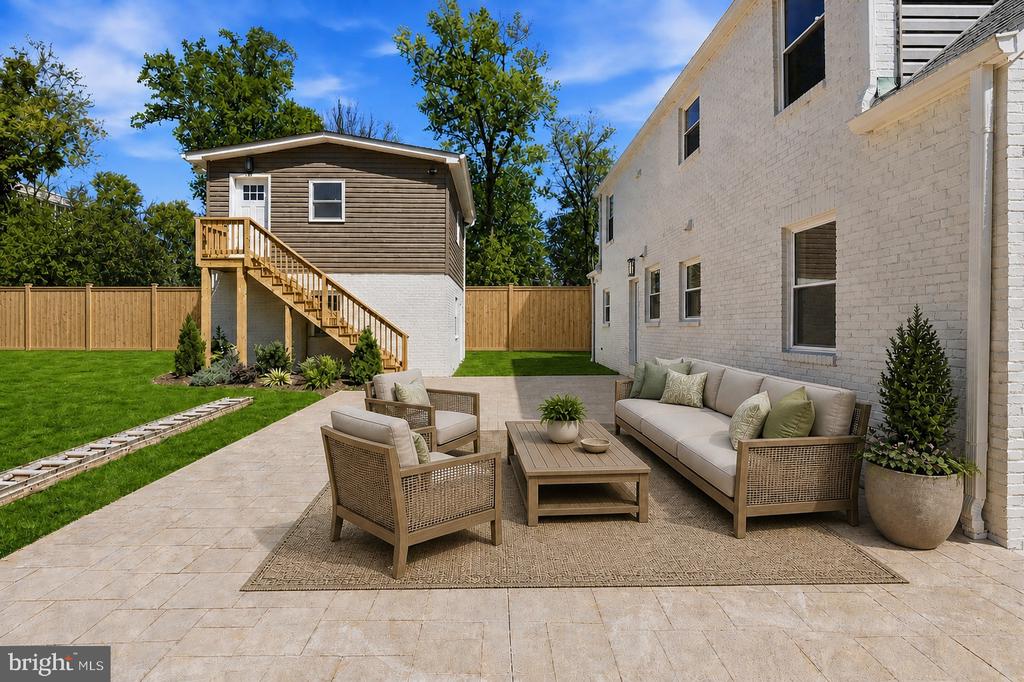 6420 SPRING TERRACE
