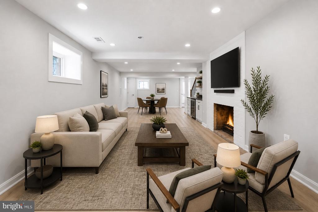 6420 SPRING TERRACE