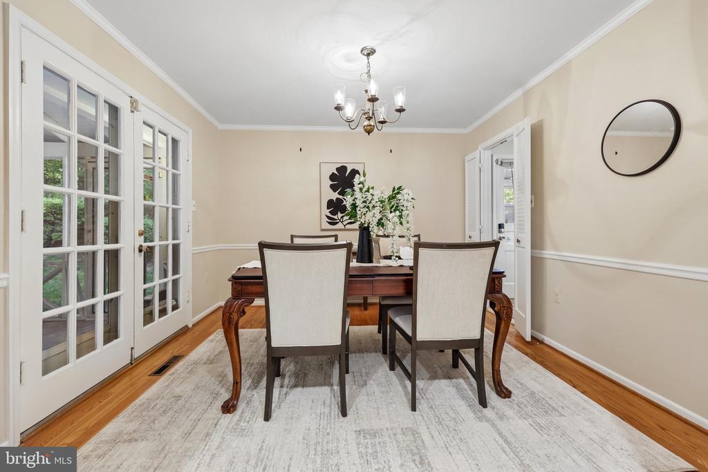 2205 ABBOTSFORD