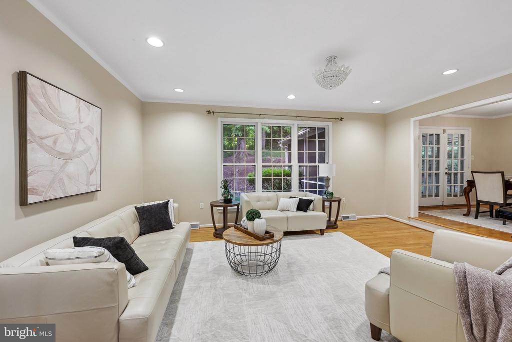 2205 ABBOTSFORD