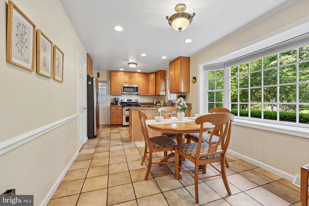 2205 ABBOTSFORD