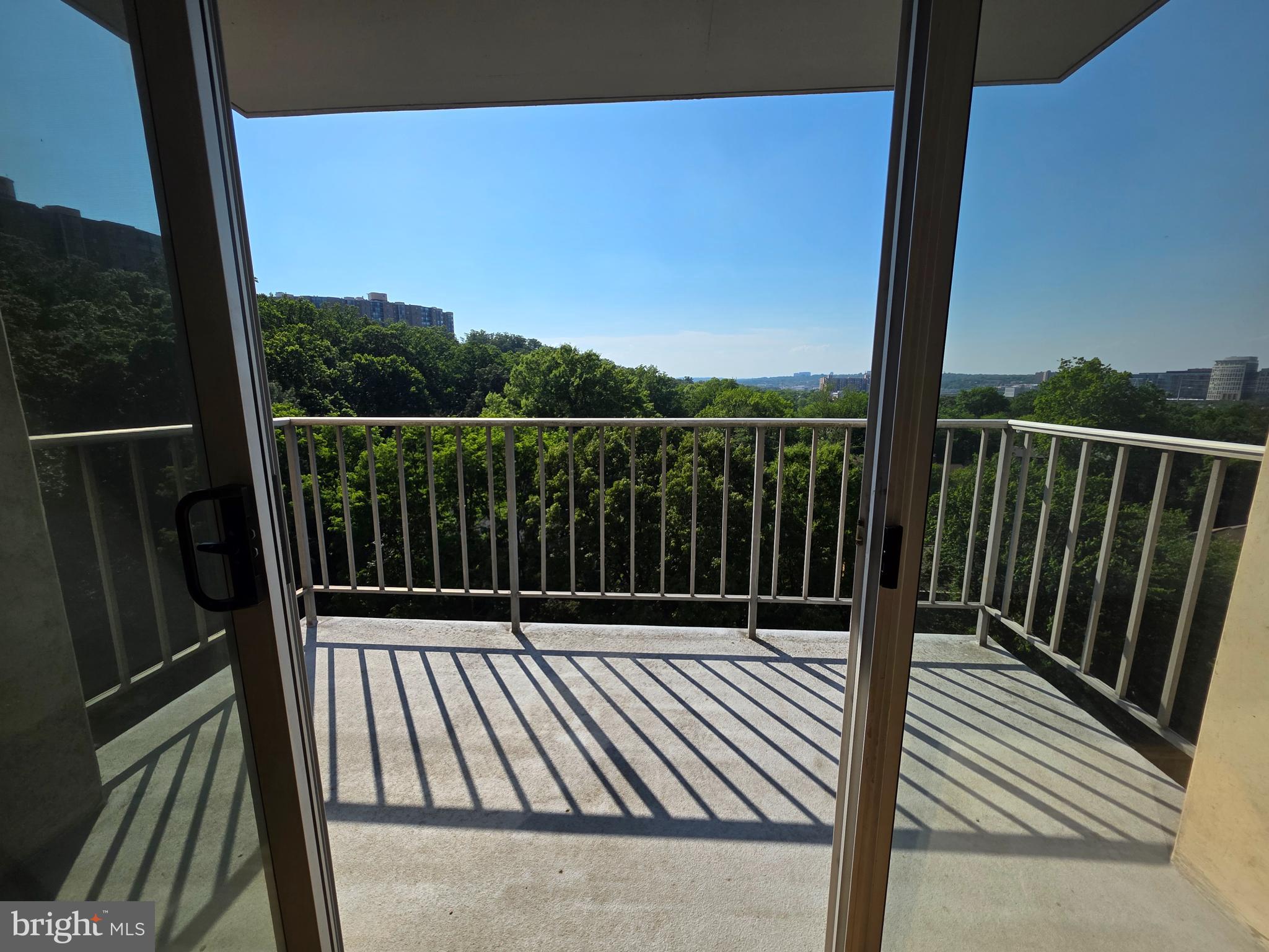 2059 HUNTINGTON AVENUE 1100