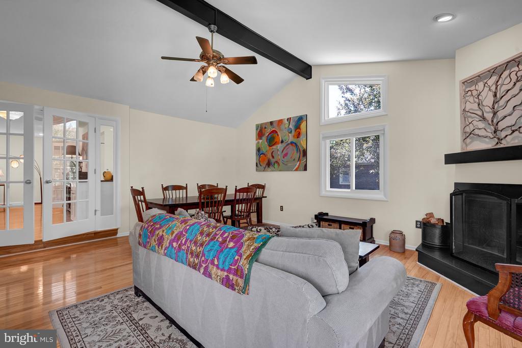 8700 LINTON LANE