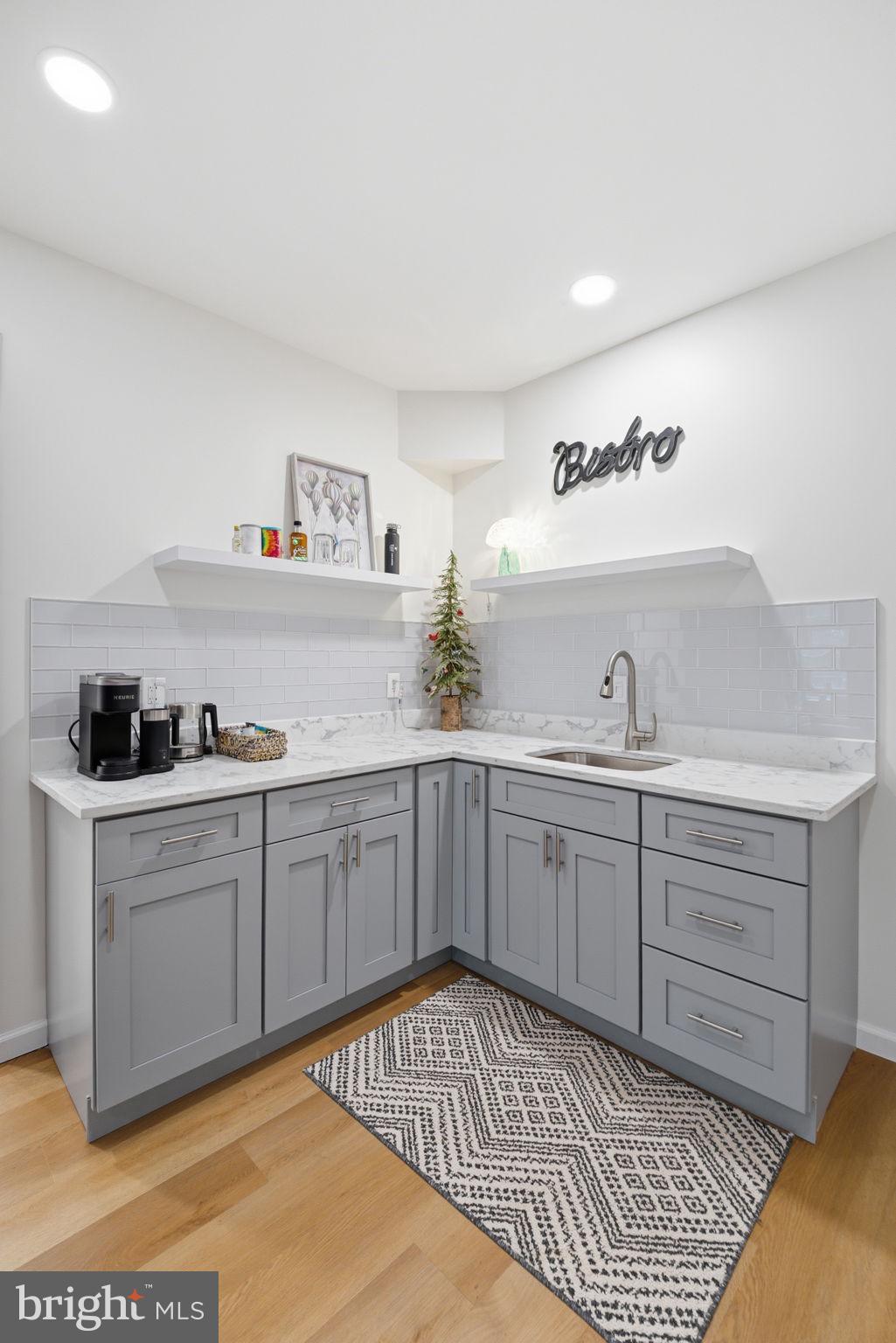 8104 REVATOM COURT