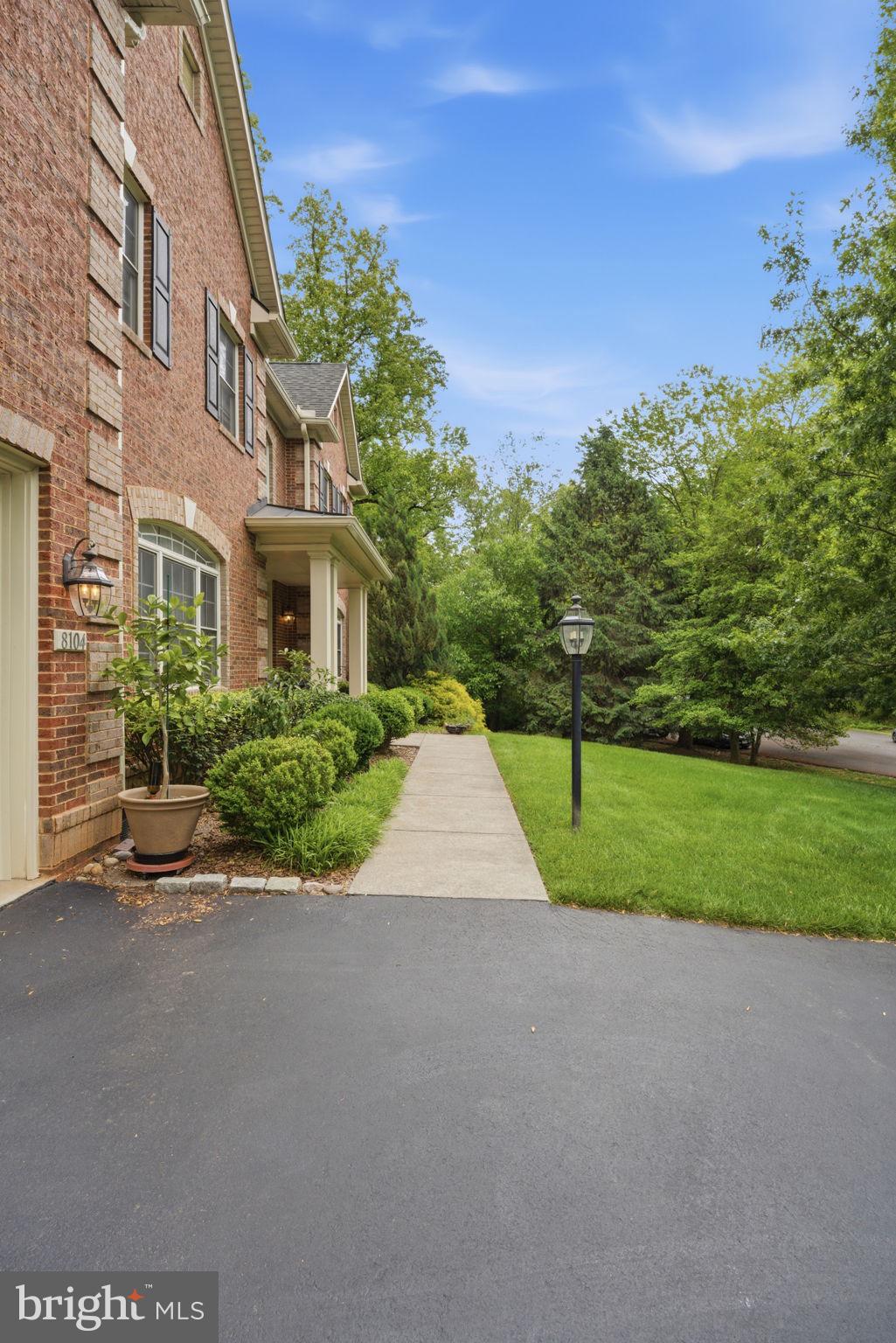 8104 REVATOM COURT