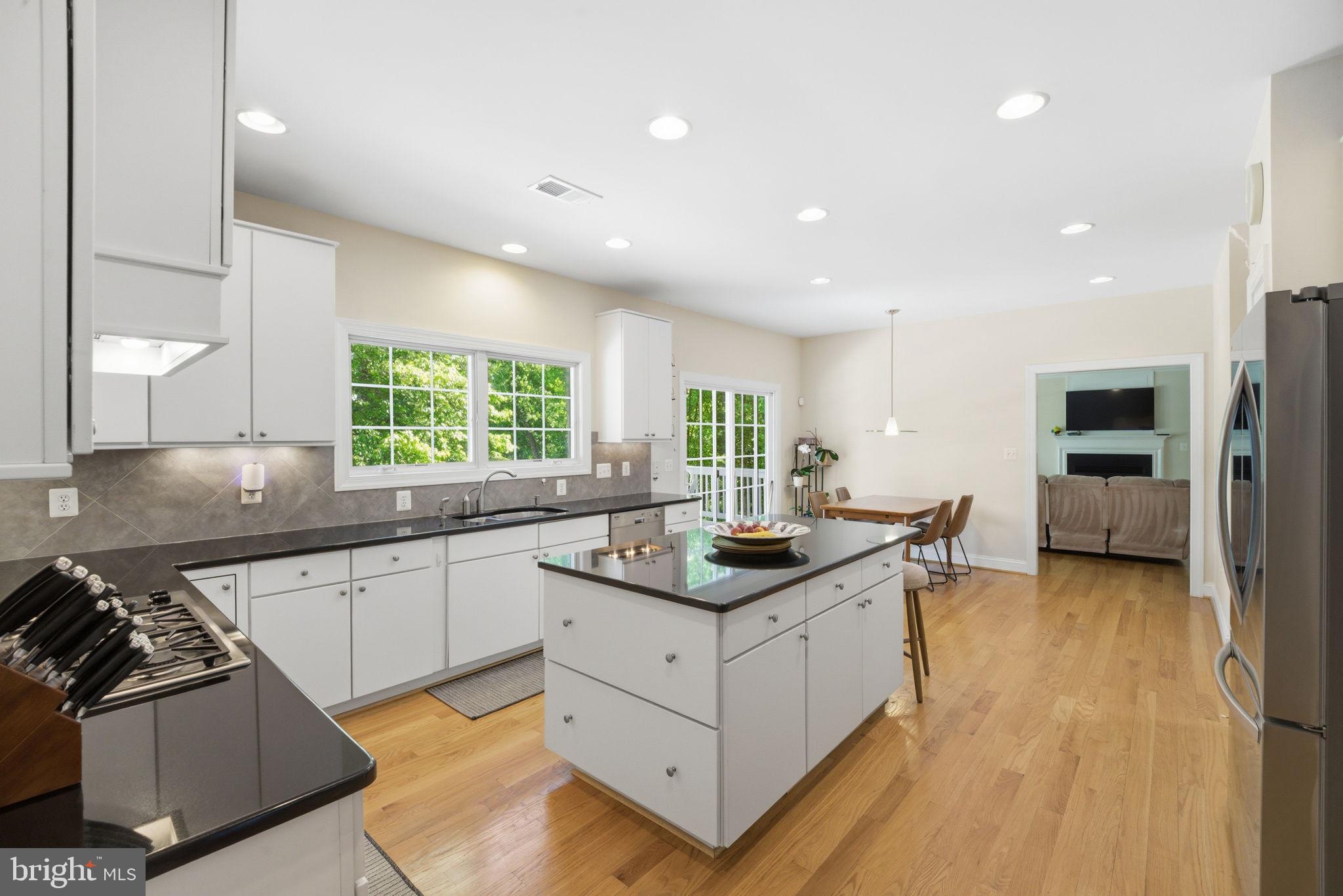 8104 REVATOM COURT