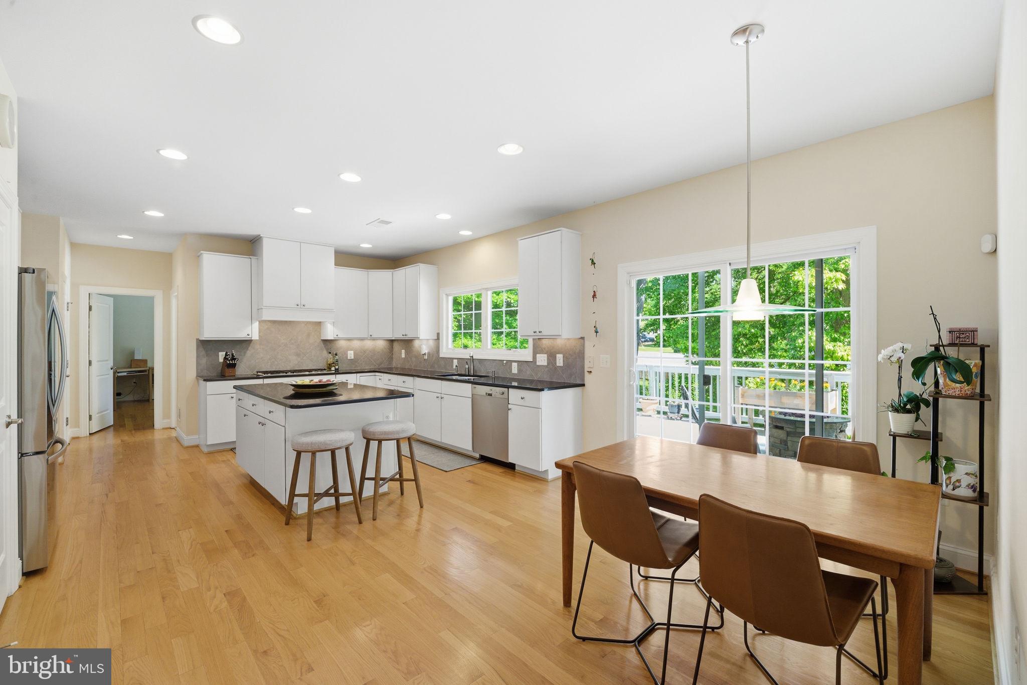 8104 REVATOM COURT