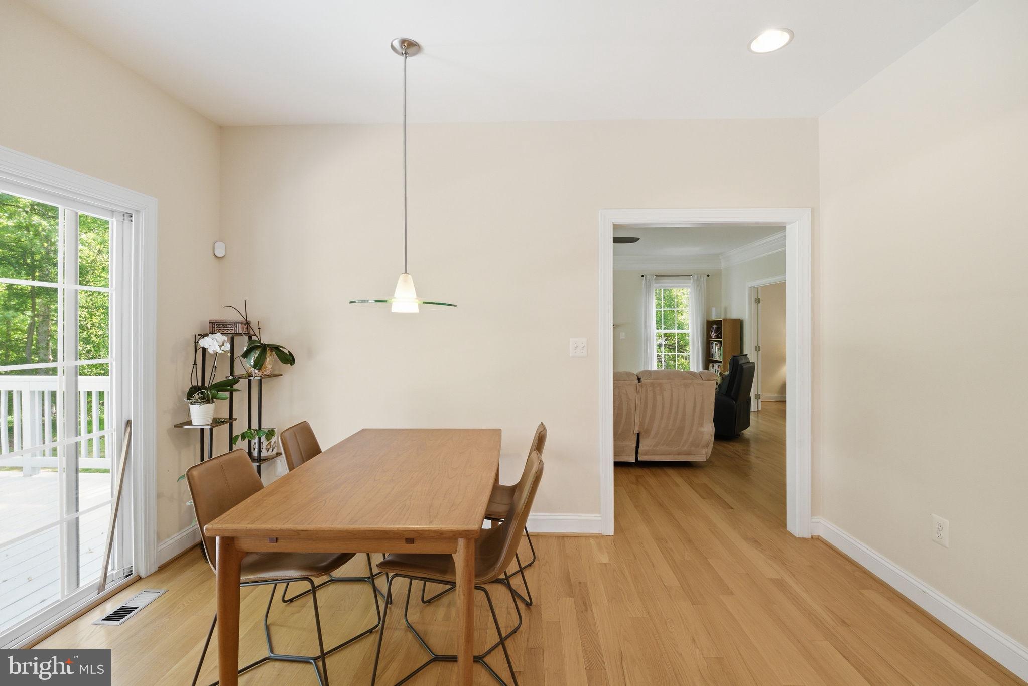 8104 REVATOM COURT