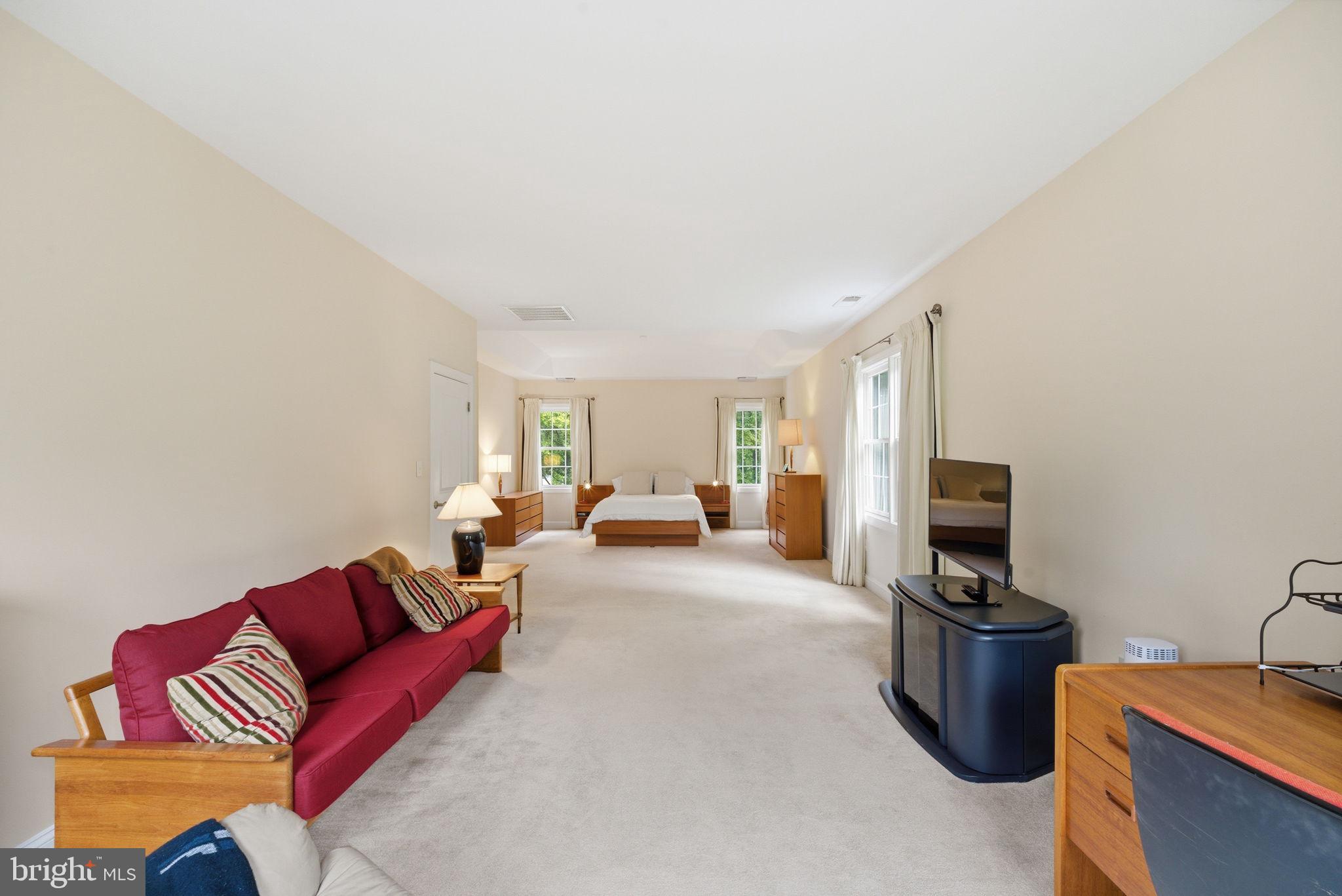 8104 REVATOM COURT