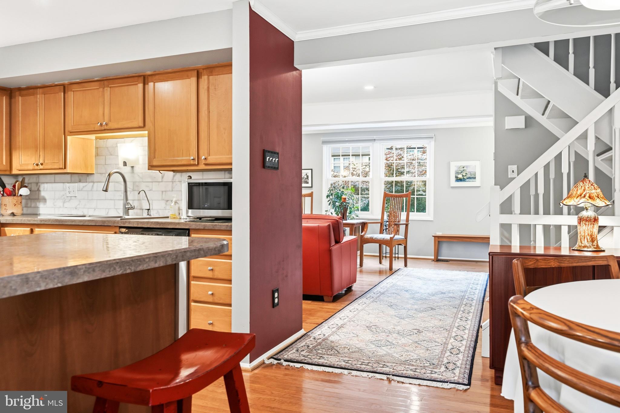 2303 MIDDLE CREEK LANE