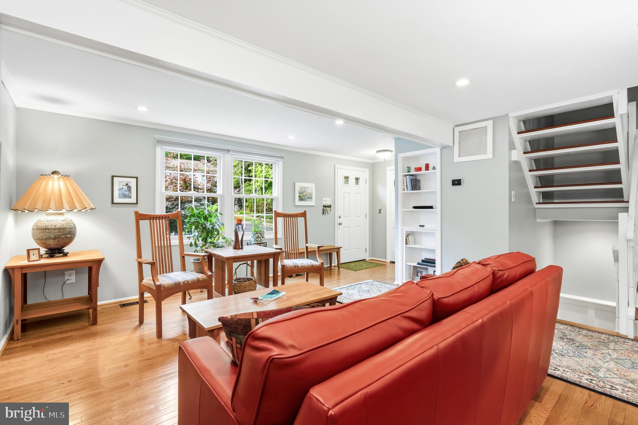 2303 MIDDLE CREEK LANE