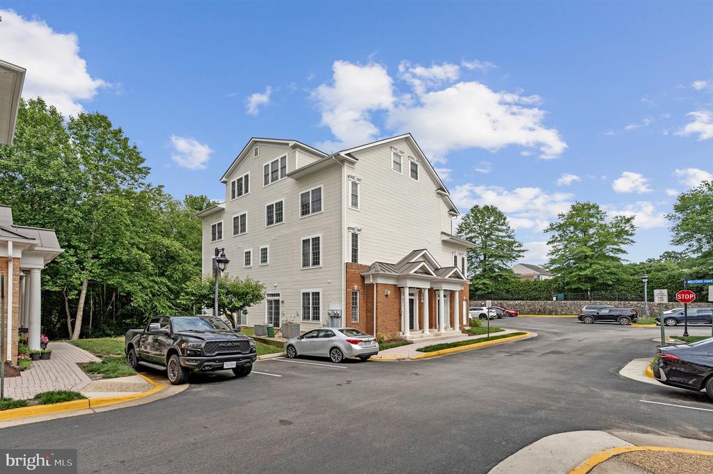 8937 MILFORD HAVEN COURT Unit: 37A
