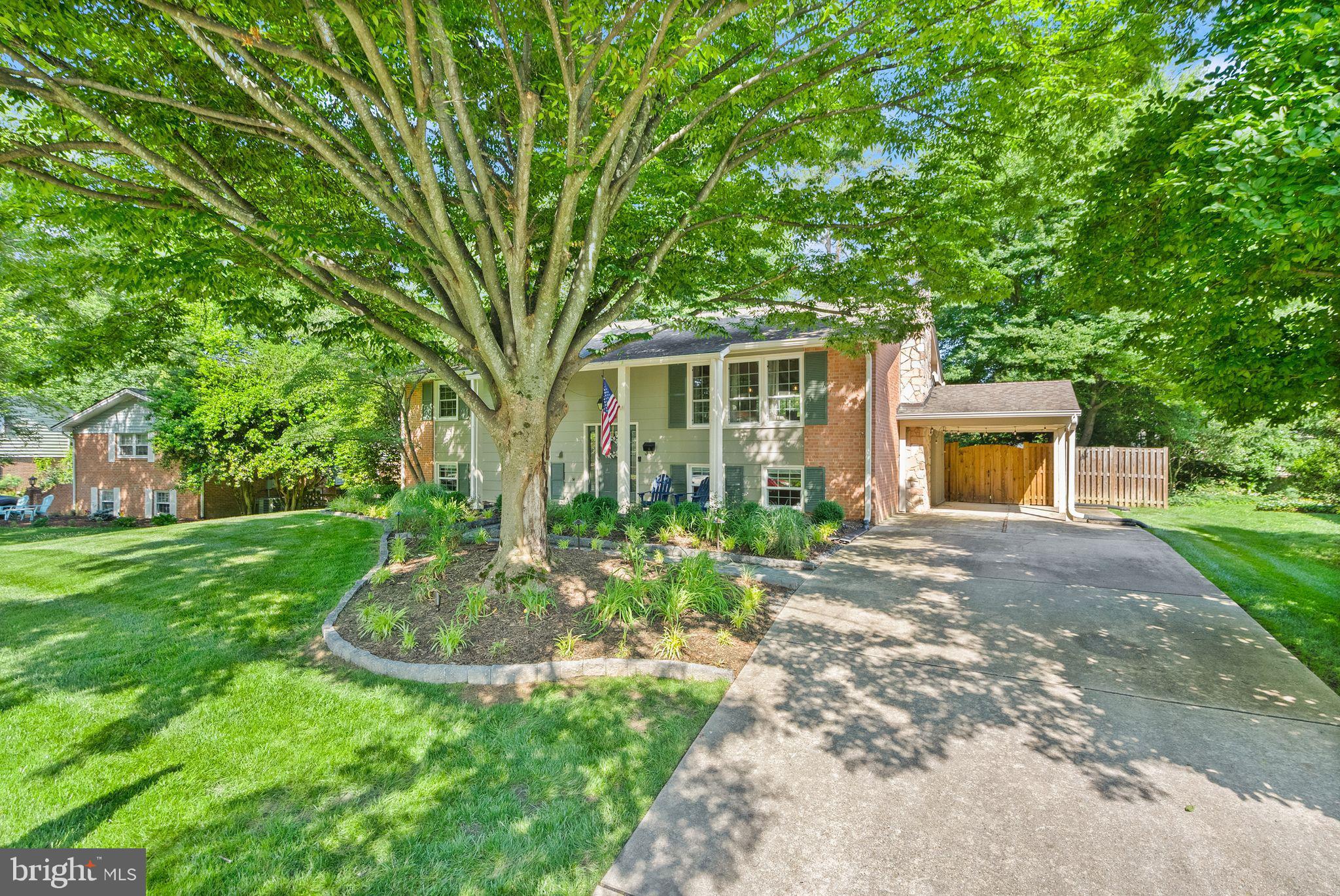 8446 PORTER LANE