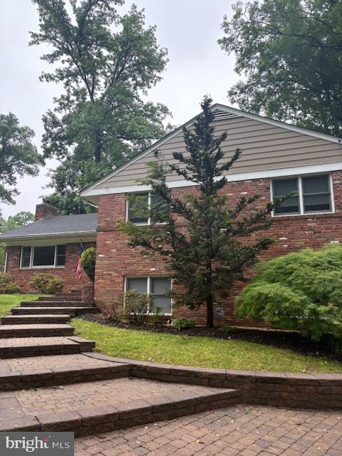 6419 LYRIC LANE
