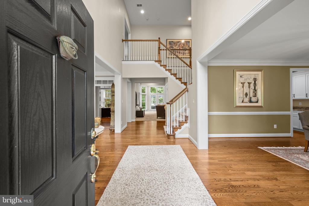 11885 SHAKER MEADOWS COURT