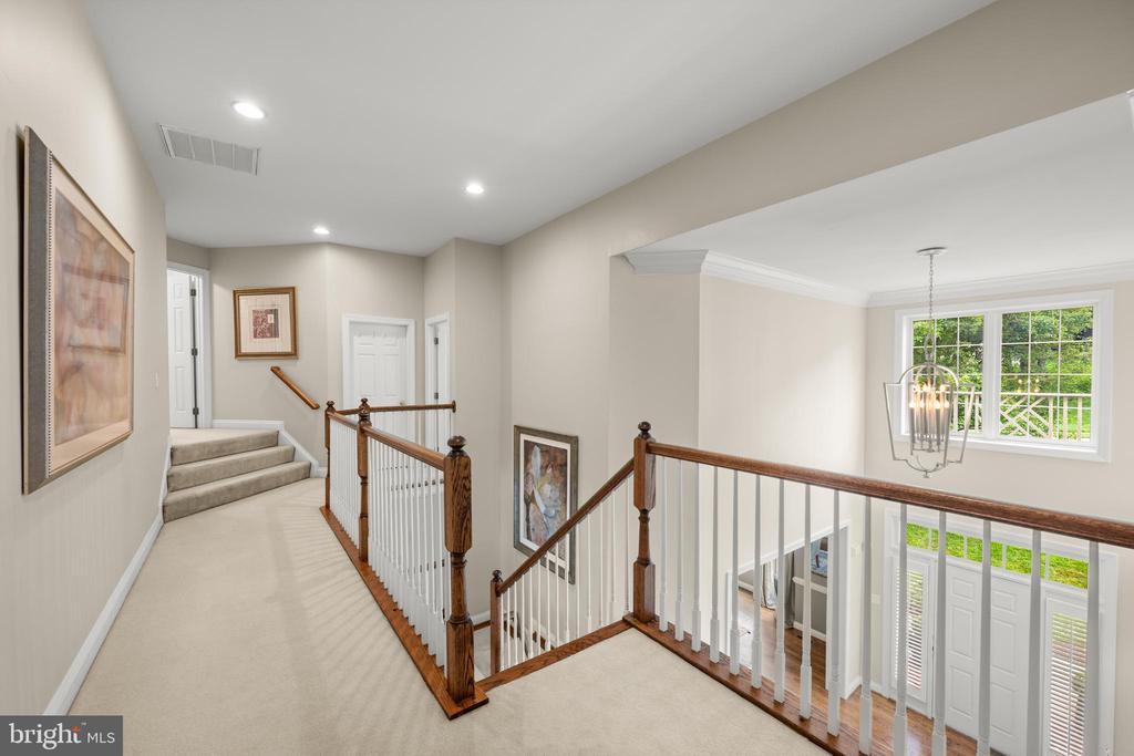 11885 SHAKER MEADOWS COURT