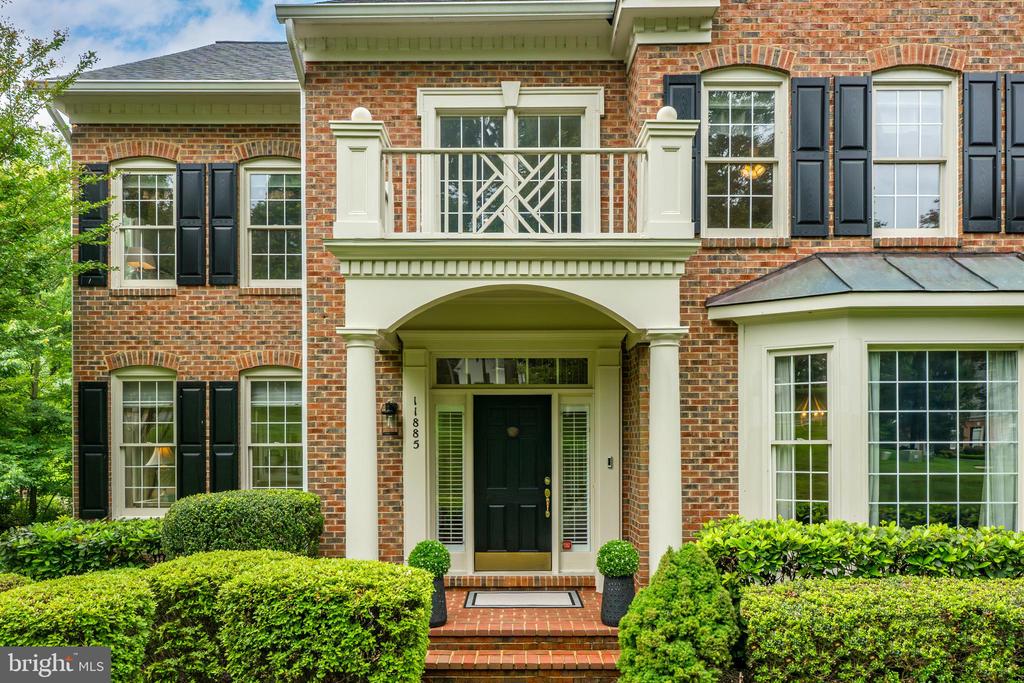 11885 SHAKER MEADOWS COURT