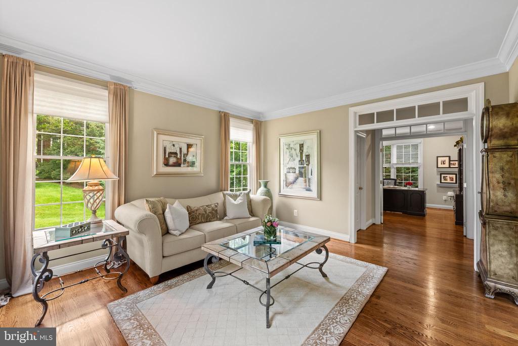 11885 SHAKER MEADOWS COURT