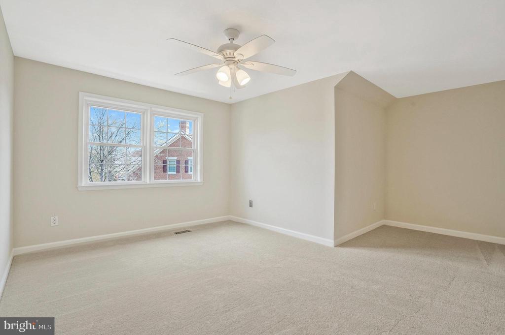6366 BRAMPTON COURT