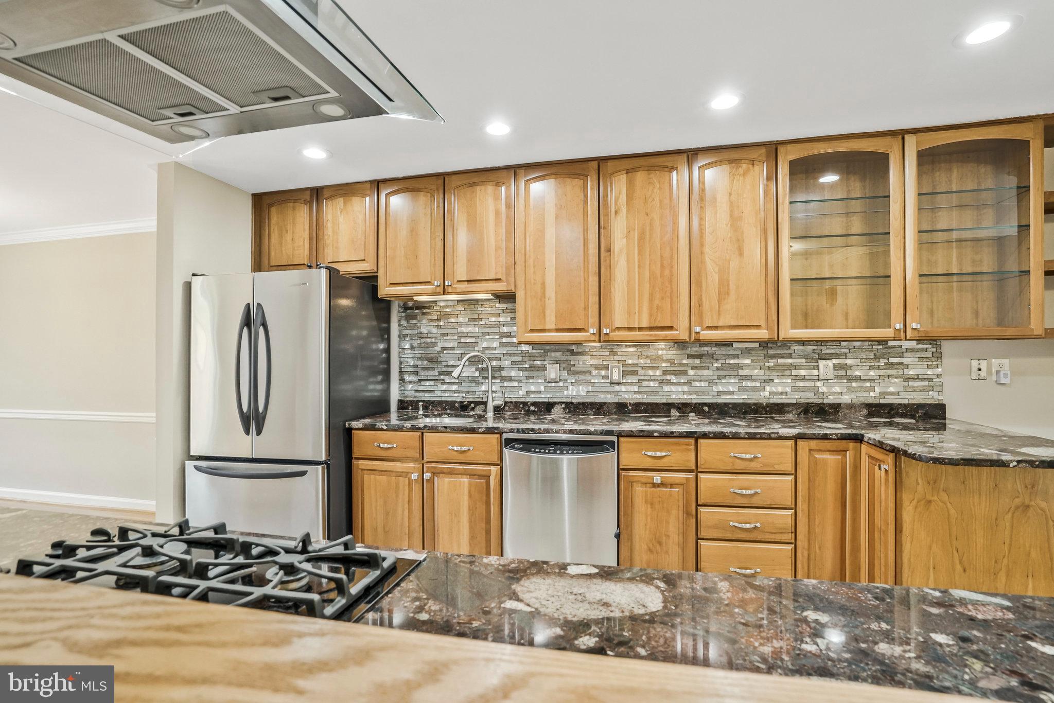 6366 BRAMPTON COURT