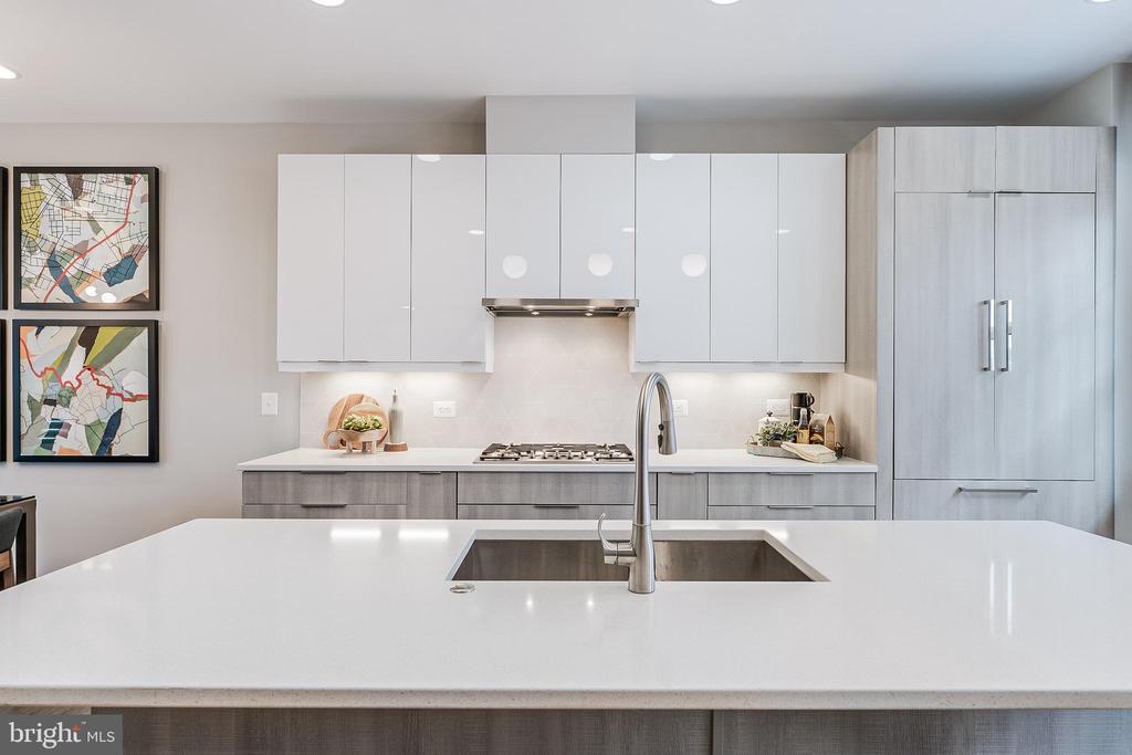 11303 RESTON STATION BOULEVARD