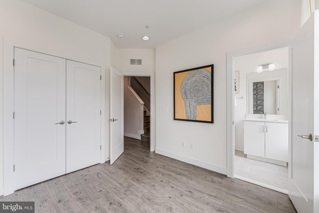 11303 RESTON STATION BOULEVARD