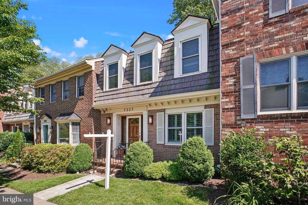 7337 LEWINSVILLE PARK COURT