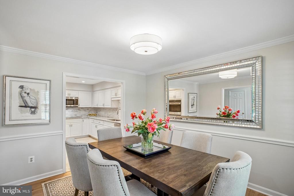 7337 LEWINSVILLE PARK COURT