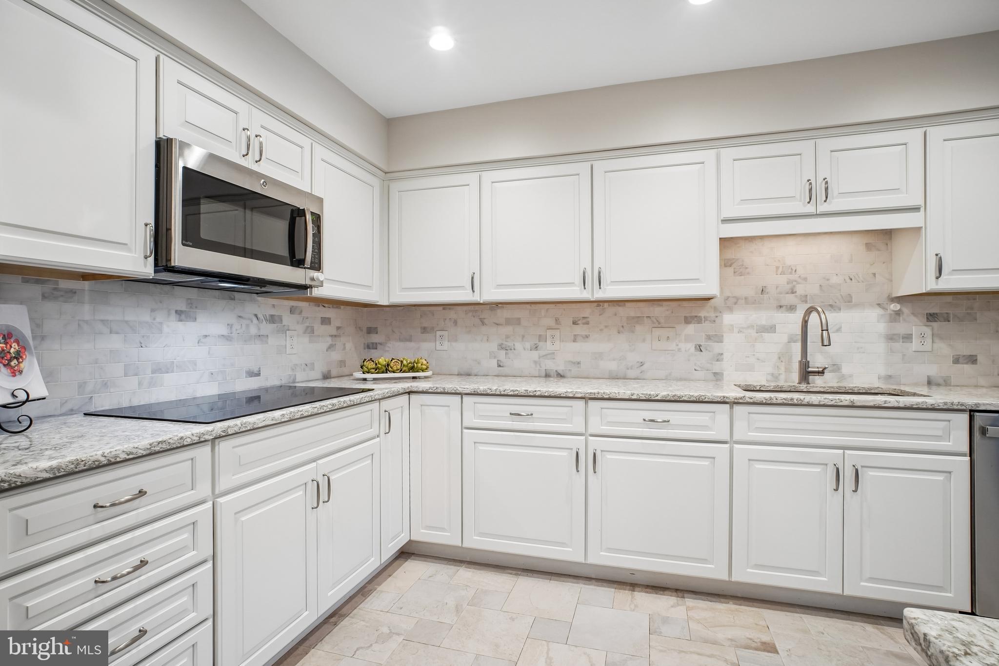 7337 LEWINSVILLE PARK COURT