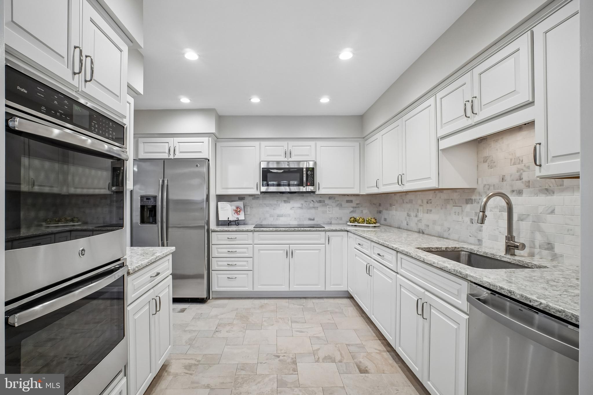 7337 LEWINSVILLE PARK COURT