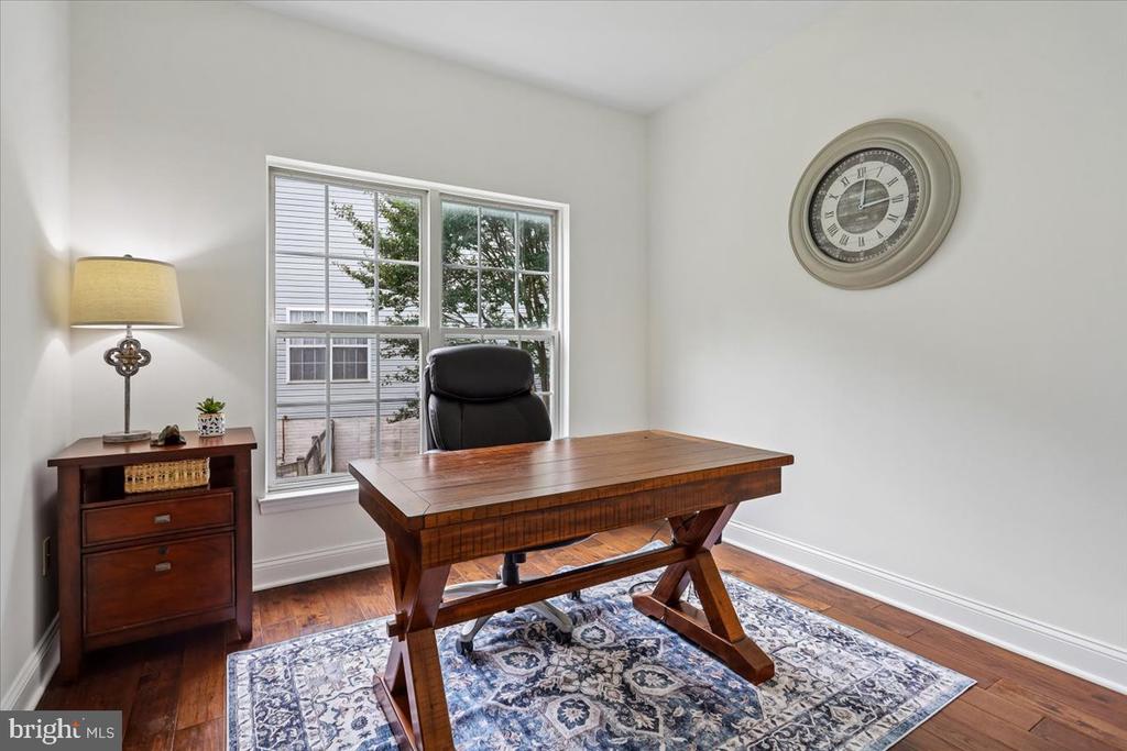 6859 COLONEL TAYLOR LANE