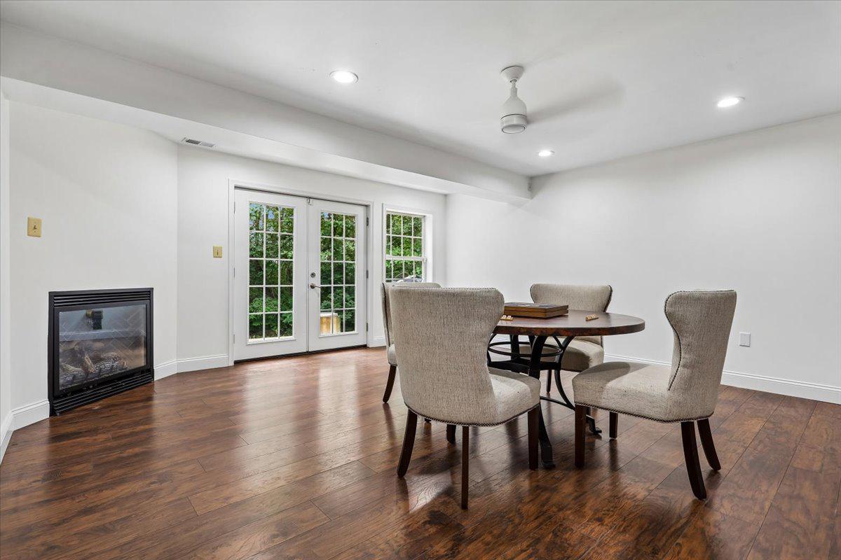 6859 COLONEL TAYLOR LANE