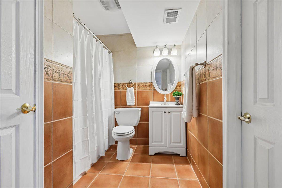 6859 COLONEL TAYLOR LANE