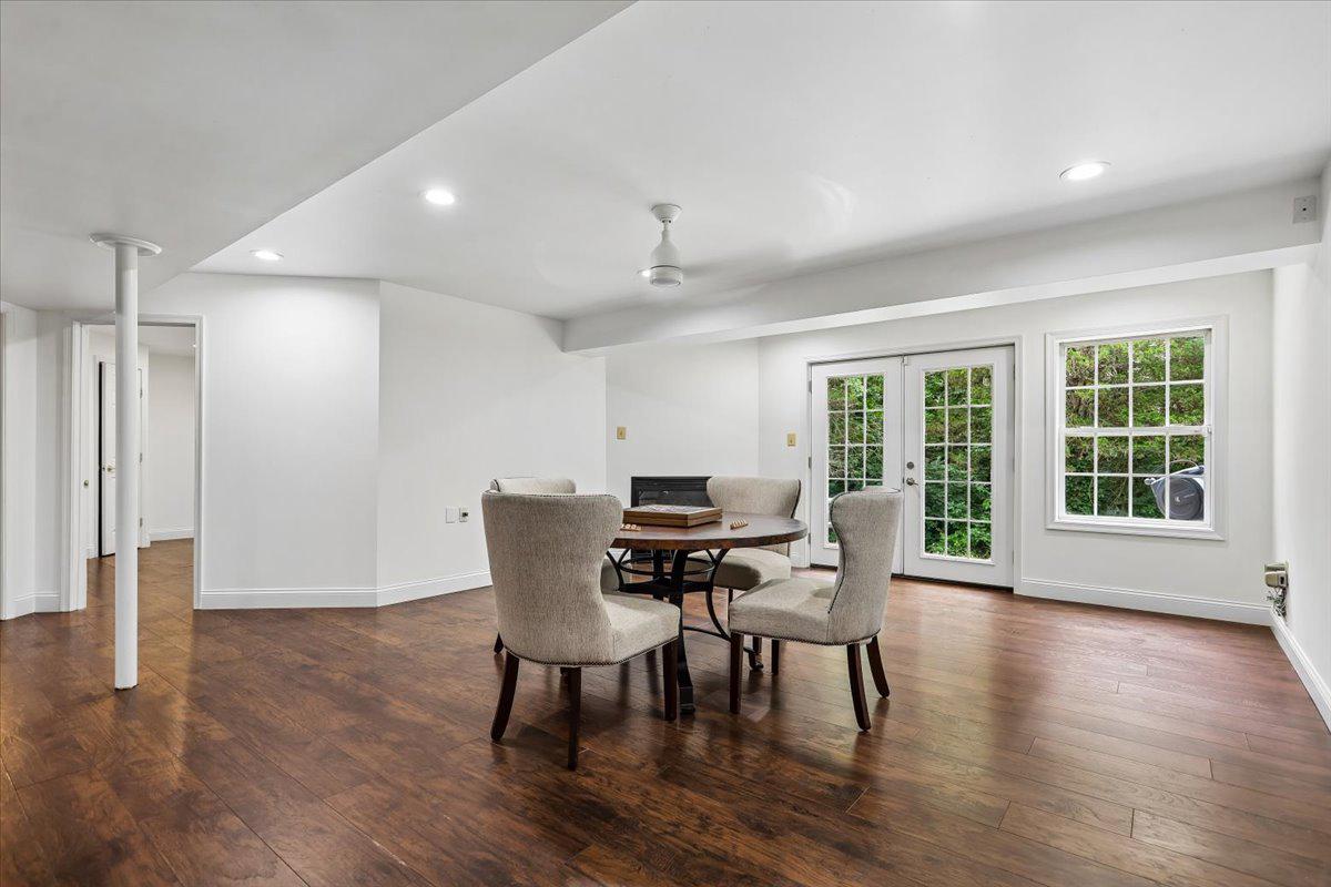 6859 COLONEL TAYLOR LANE