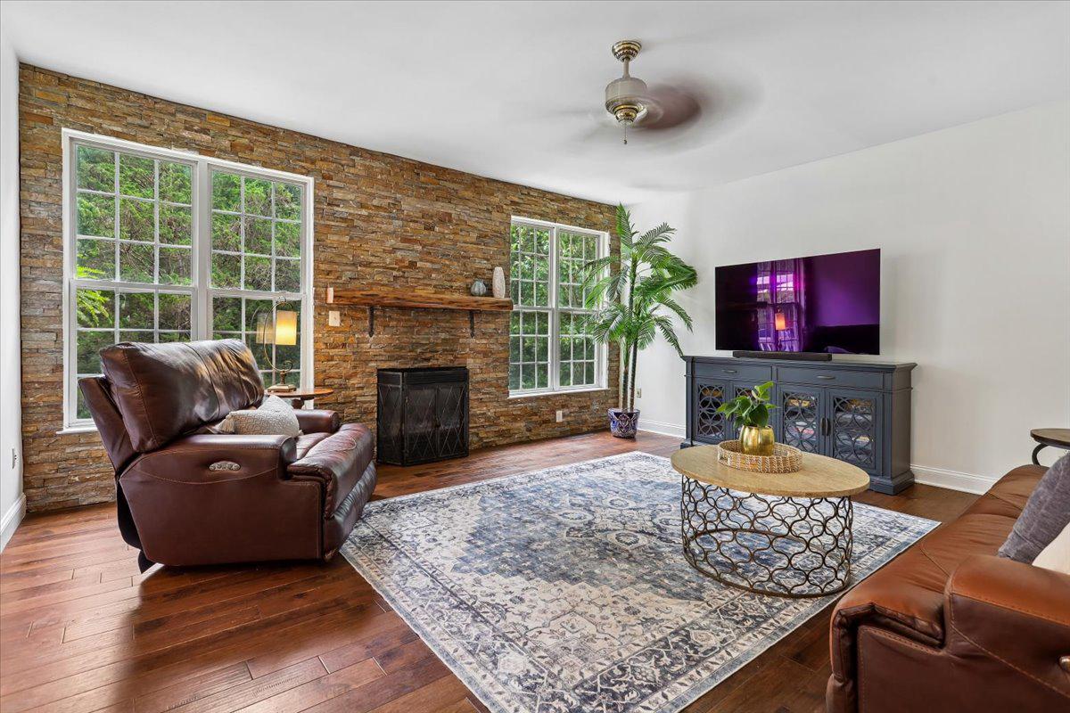 6859 COLONEL TAYLOR LANE