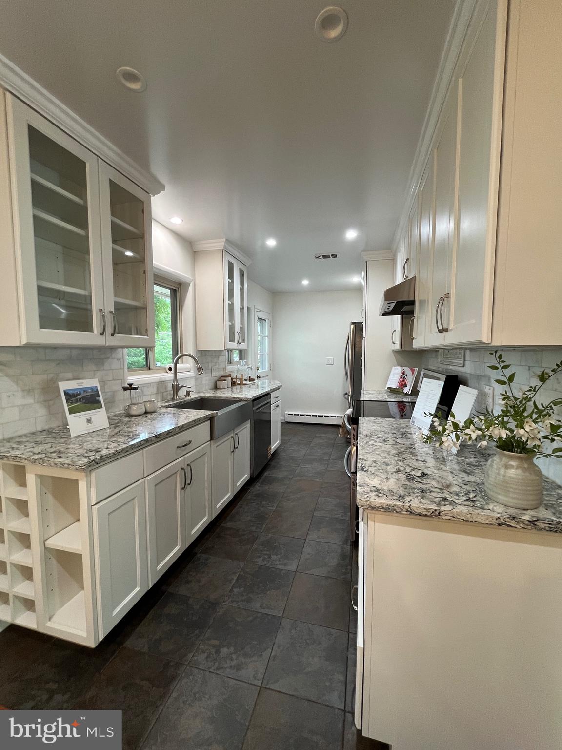 3440 SKYVIEW TERRACE