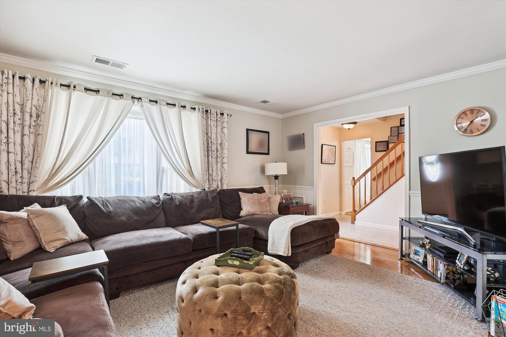 4555 LANTERN PLACE
