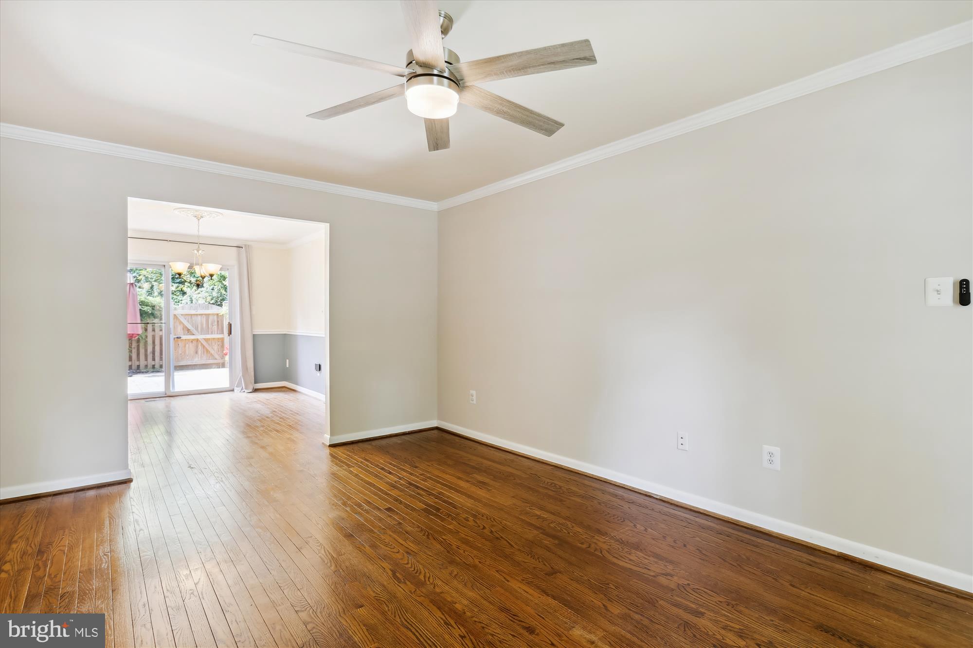 1804 GOLF VIEW COURT