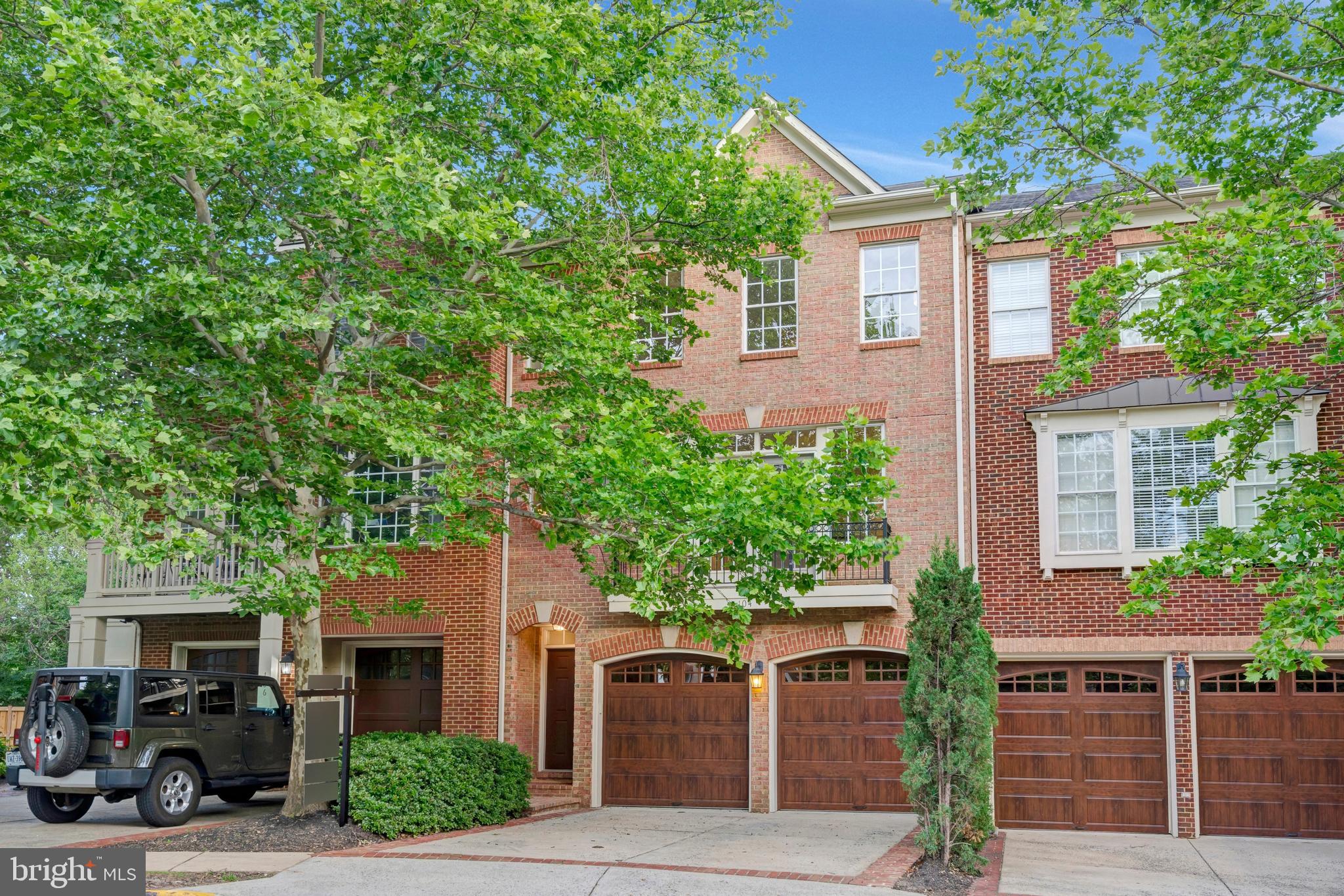 104 HERNDON MILLS CIRCLE