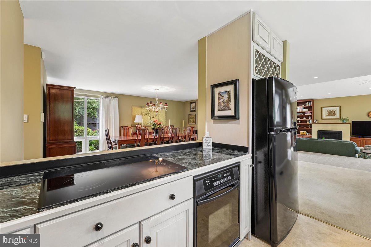 3609 PINETREE TERRACE