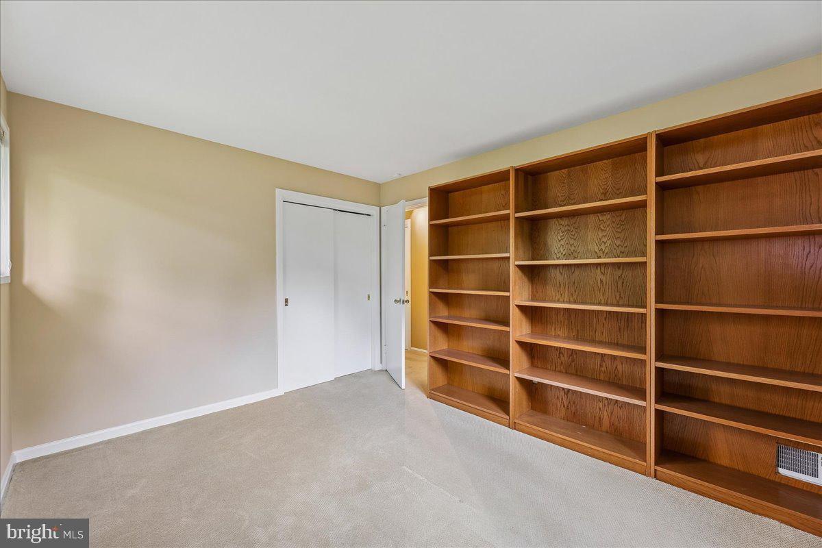 3609 PINETREE TERRACE