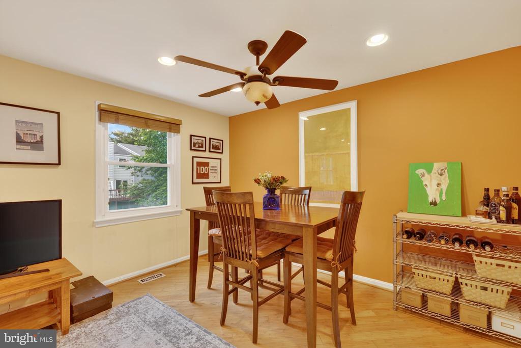 6415 BIRCHLEIGH CIRCLE