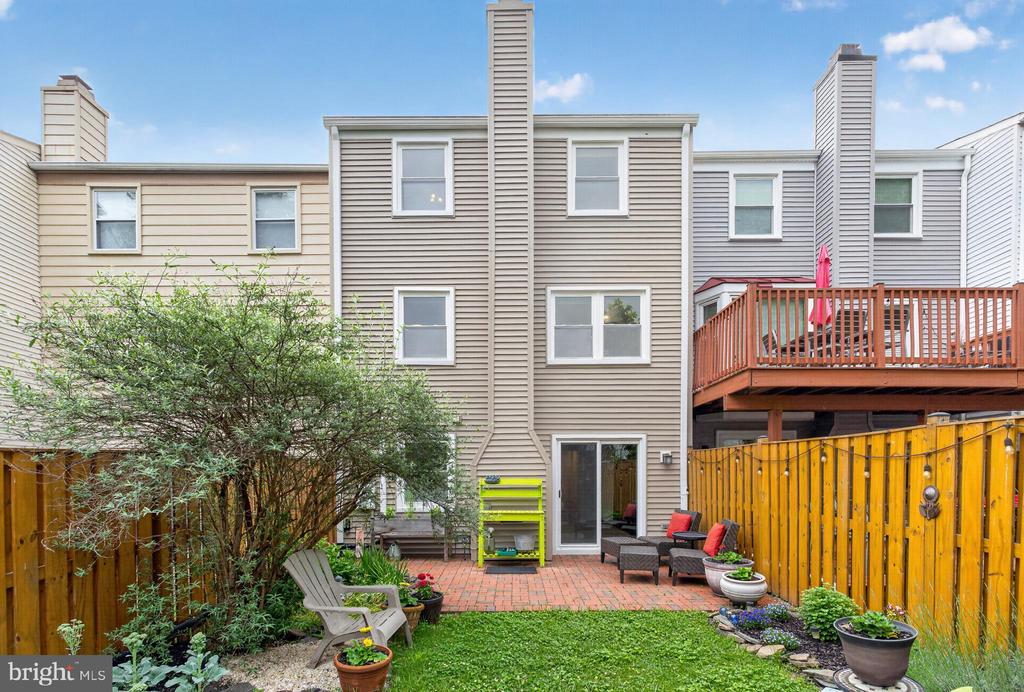6415 BIRCHLEIGH CIRCLE