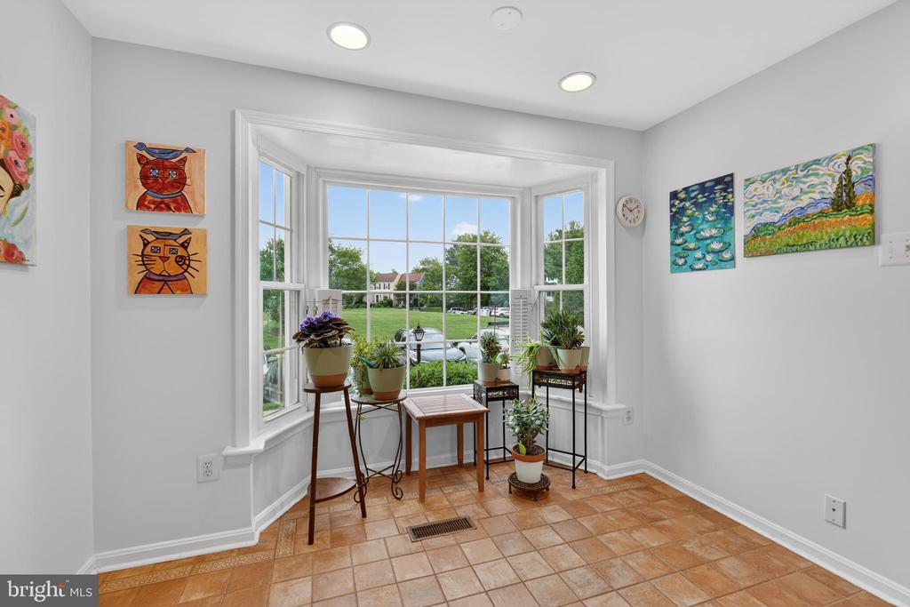 6415 BIRCHLEIGH CIRCLE