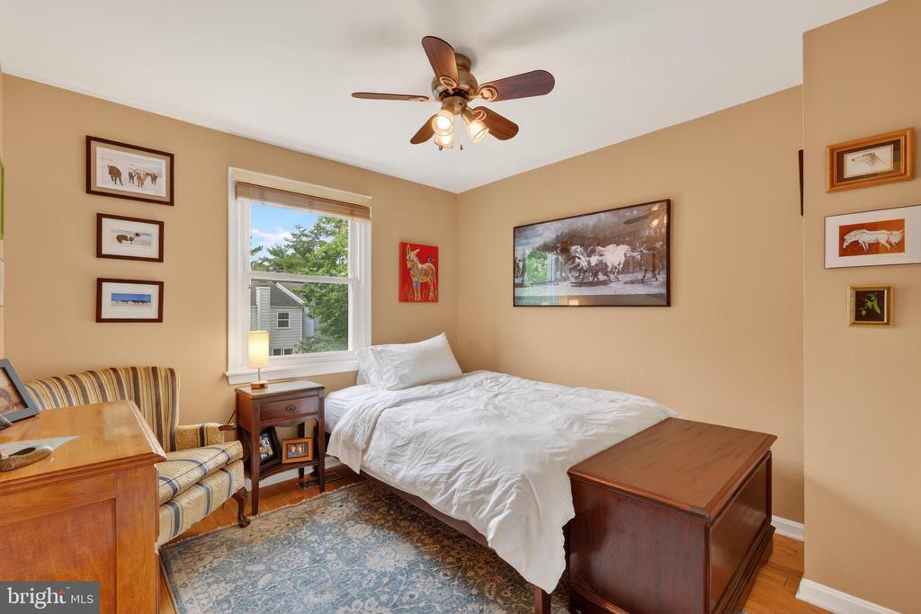6415 BIRCHLEIGH CIRCLE