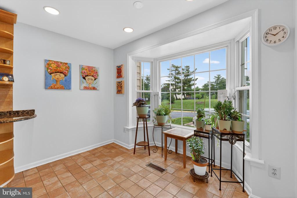 6415 BIRCHLEIGH CIRCLE