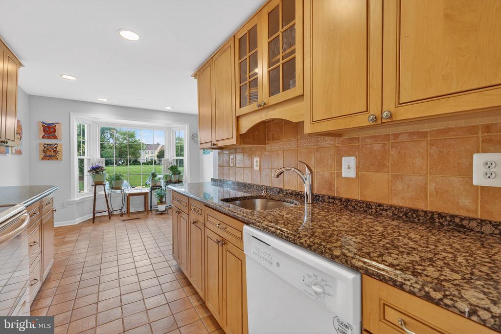 6415 BIRCHLEIGH CIRCLE