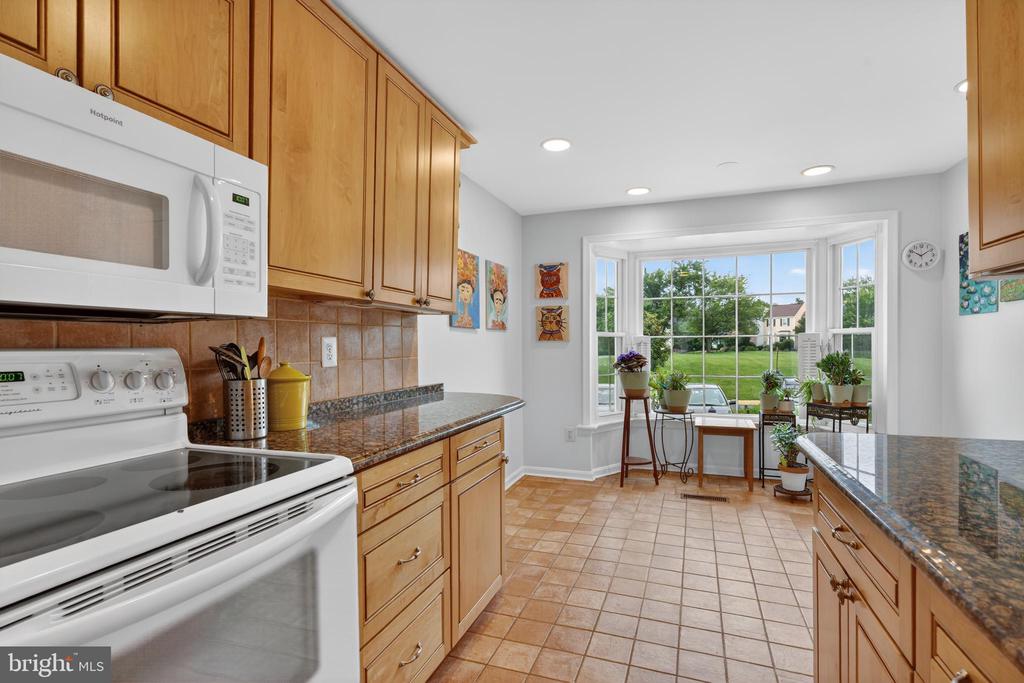 6415 BIRCHLEIGH CIRCLE